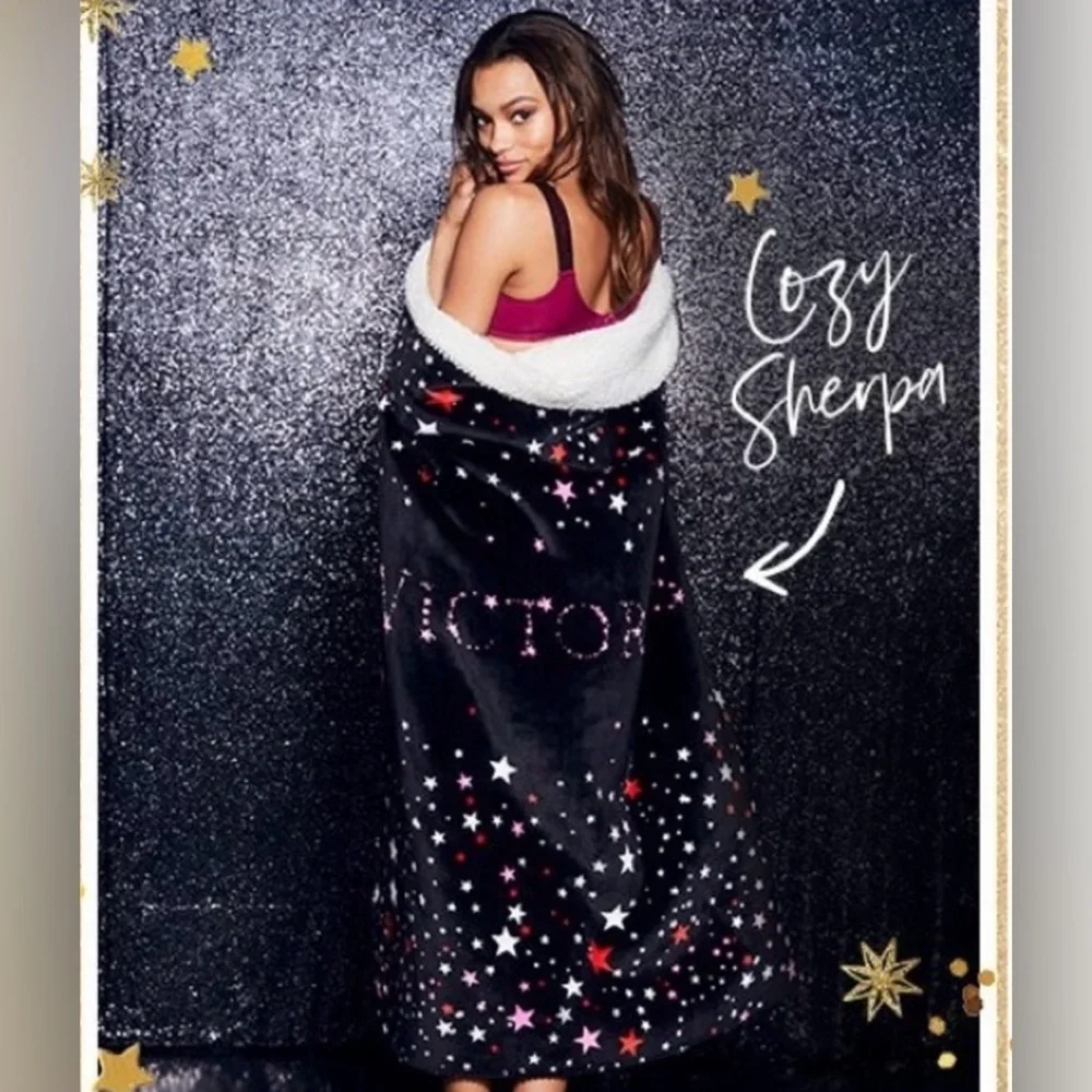 Victoria Secret Sherpa Stars Blanket 50X60 NWT